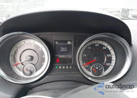 2019 Dodge Grand Caravan Gt from USA, damaged, VIN 2C4RDGEG7KR663147